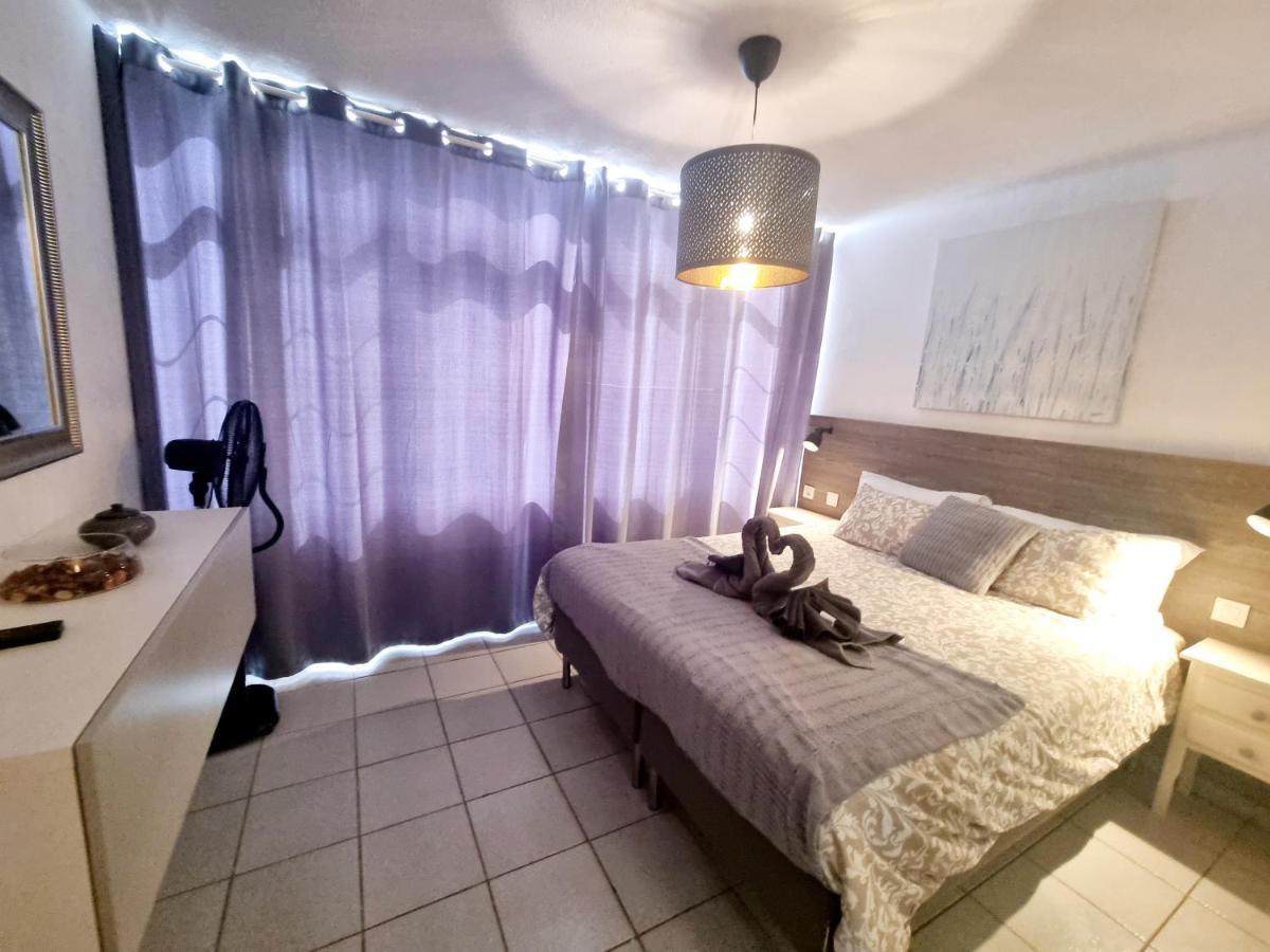 Luxury Apartamento Luz De Mar Complejo Playa Roca Costa Teguise Luaran gambar