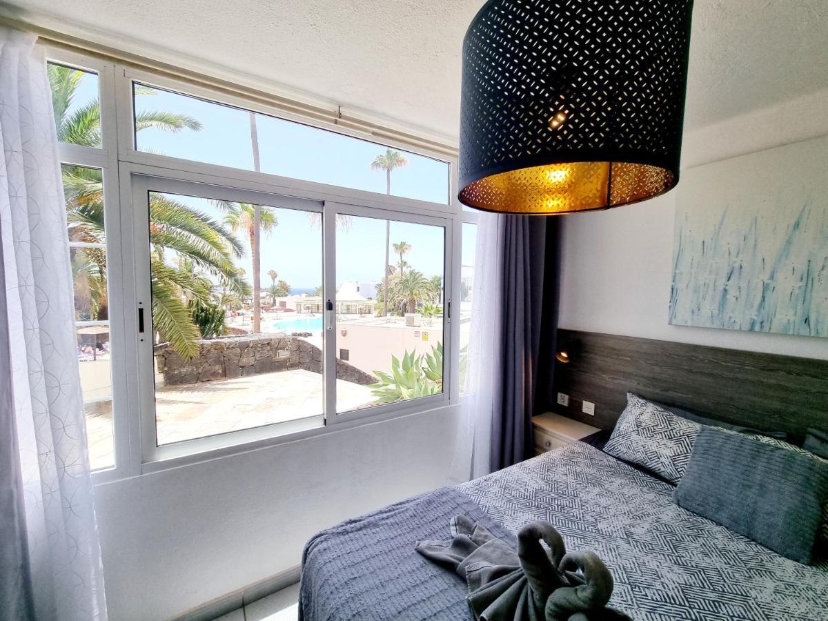 Luxury Apartamento Luz De Mar Complejo Playa Roca Costa Teguise Luaran gambar