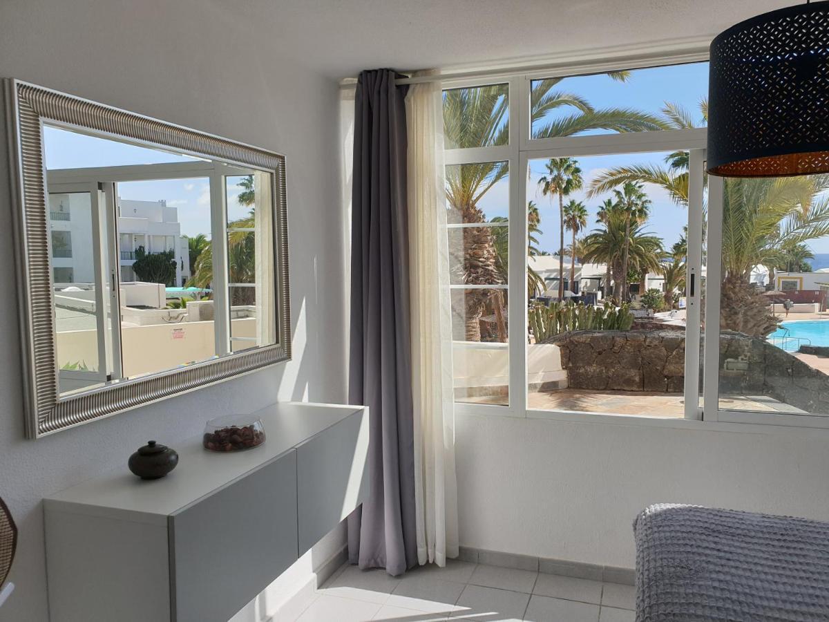 Luxury Apartamento Luz De Mar Complejo Playa Roca Costa Teguise Luaran gambar